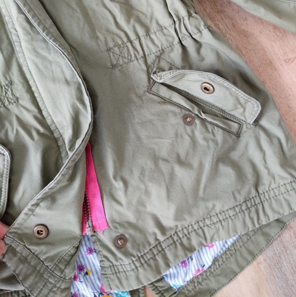 *SOLD* BabyGap military utility anorak - Picture 3 of 5